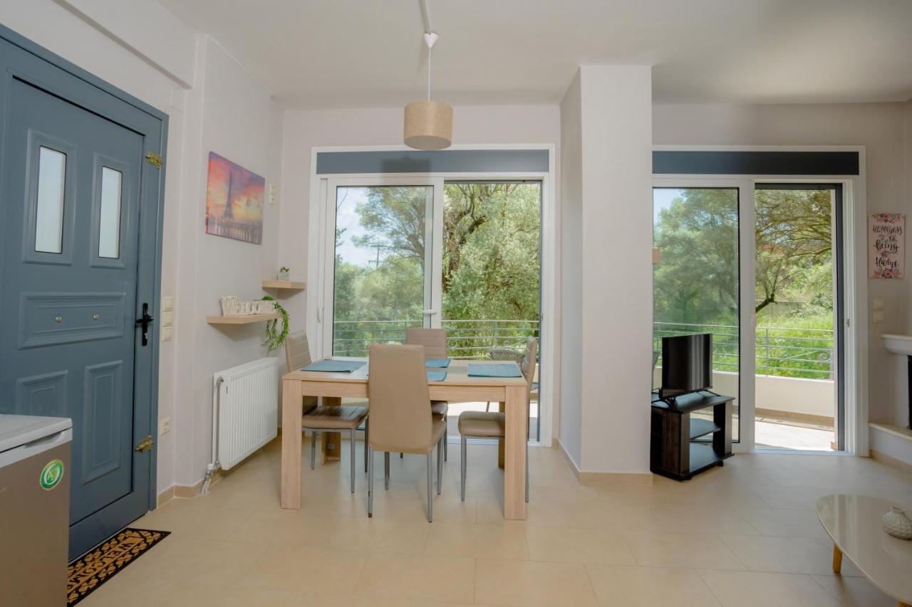 Irida'S Guesthouse Nikiana Ngoại thất bức ảnh